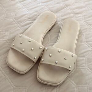 Kensie Ivory Pearl-Embellished Sandals